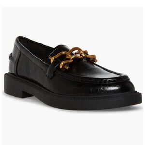 New! Steve Madden Karmine Loafer
Black Leather Chunky Chain